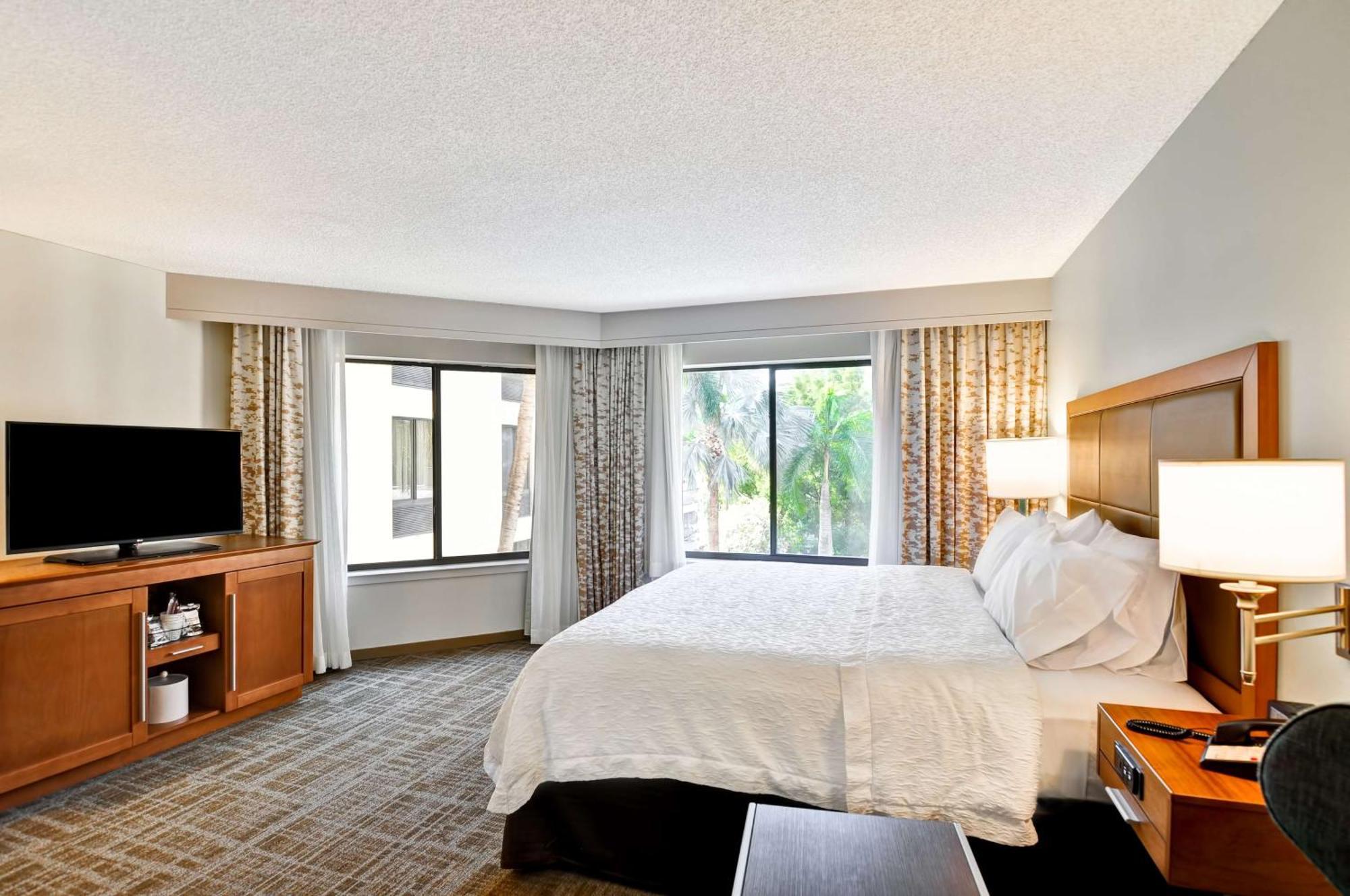 Hampton Inn Boca Raton Exteriör bild
