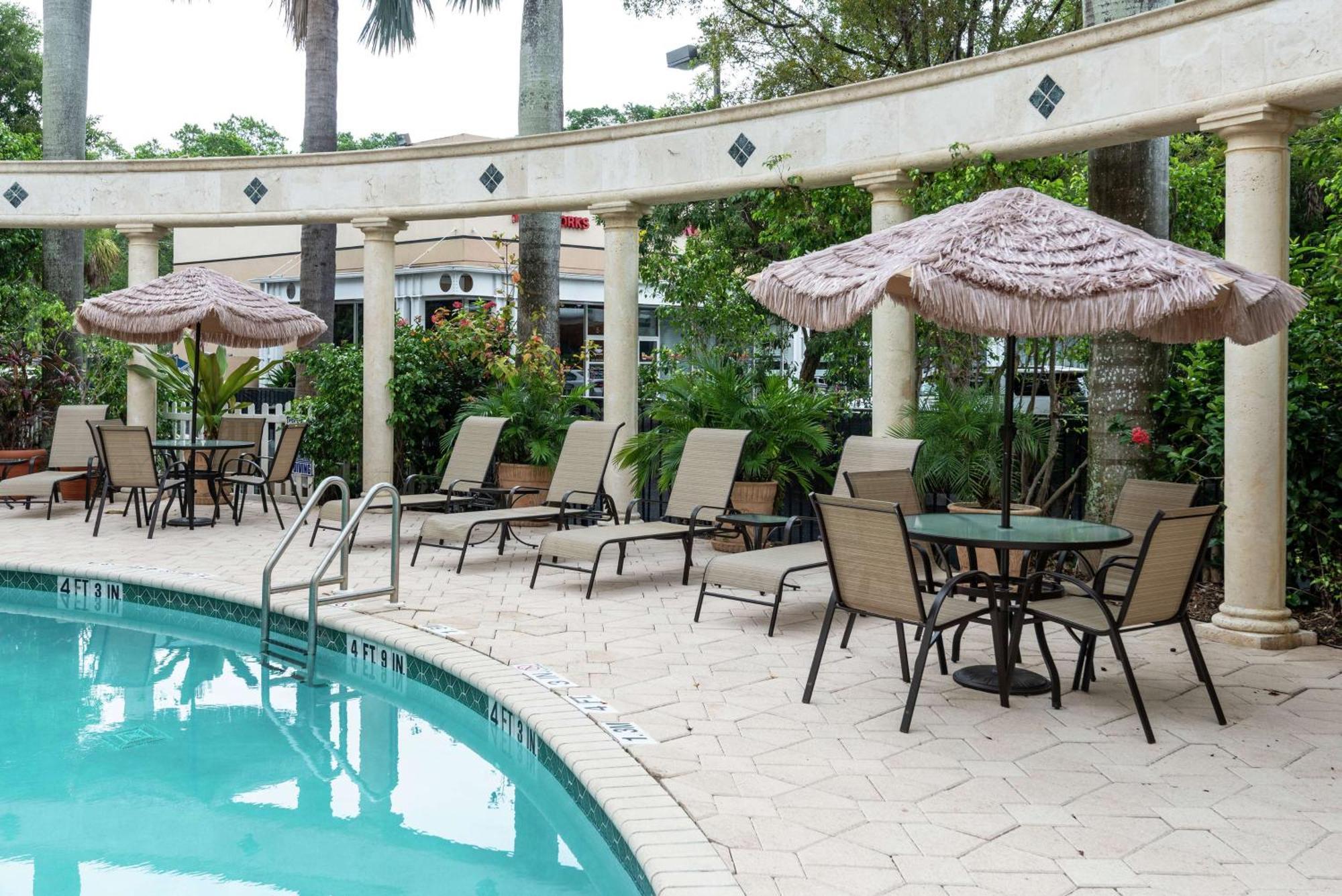 Hampton Inn Boca Raton Exteriör bild
